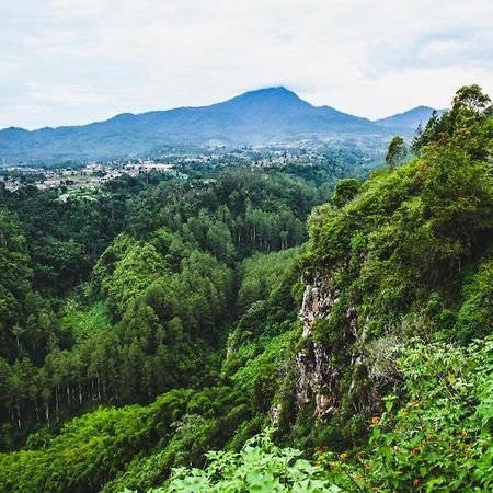 Alam Permai Hotel Bandung Luaran gambar