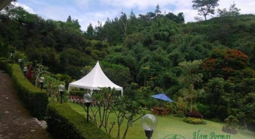 Alam Permai Hotel Bandung Luaran gambar